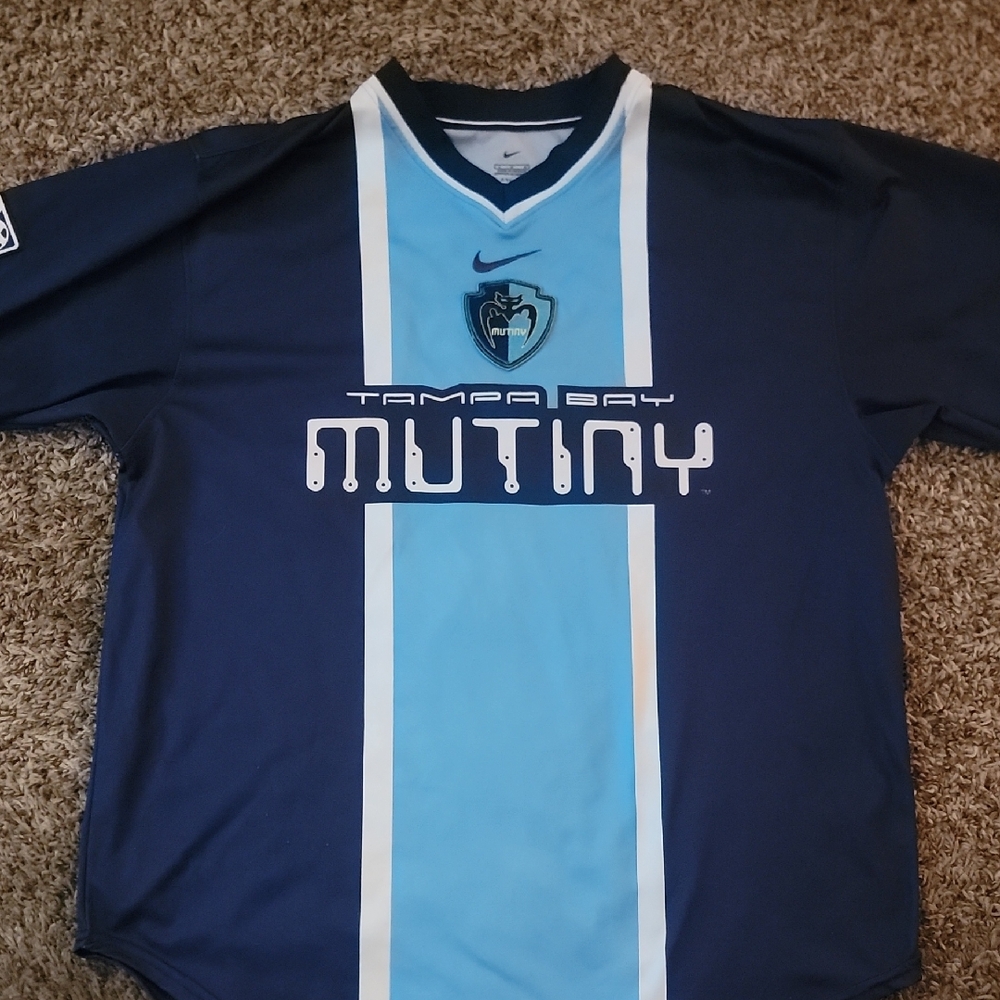 2000-2001 Authentic Nike Tampa Bay Mutiny Home Short Sleeve Jersey